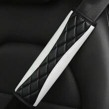 1 件 3D 刺绣仿羊皮汽车安全带肩垫，舒适减压防紧安全带套