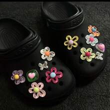 12 Pieces Flower Shaped Shoe Charms For Women - Summer Flower Sandal Charms | Cute Shoe Accessories - White And Yellow Floral Decorations (For Flip Flops, Slippers, Sandals) - 彩色 - 查看 2
