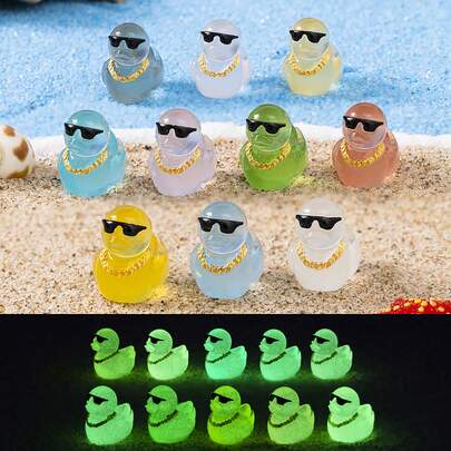 40pcs Mini Ducks And Luminous Small Animal Statues,Mini Ducks 10 Styles 40 Pcs Mini Resin Ducks Cute Glow In The Dark Topper Tiny Duck,DIY Garden Landscape Decoration, Potted Plant Decoration, Office Desktop Decoration