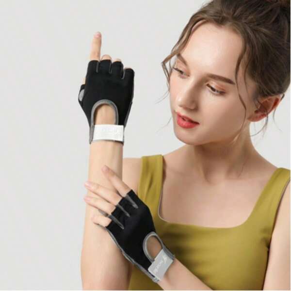 1 Pair - Men's And Women's Fingerless Cycling Gloves Professional Gym Anti Slip And Breathable Half Summer Fishing Women's Bicycle Gloves