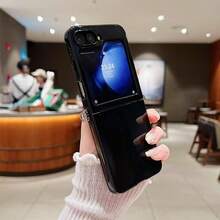 带有照片设计的可定制手机壳，适用于三星 Galaxy Z Flip 4、Galaxy Z、Galaxy Z Flip 3 5G、Galaxy Z Flip 5G、GALAXY Z FLIP 6 5G、RAZR 50、RAZR 50 ULTRA、RAZR 40、RAZR 40 ULTRA、RAZR 60 ULTRA - 黑色 - 查看 3