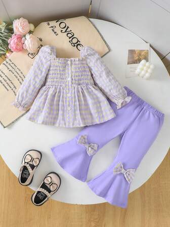 2 件套女婴格子泡泡袖上衣和蝴蝶结装饰喇叭裤套装，儿童服装