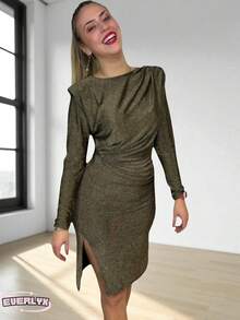 EverlyX Elegant Party Dress With Shoulder Pads And Side Opening, With Gathering In The Waist Area That Highlights The Figure - Available In Four Shiny Colors: Black, Silver, Red And Gold - Women's Fashion For Special Occasions - ✅ Fast Delivery 24/72h To Spain