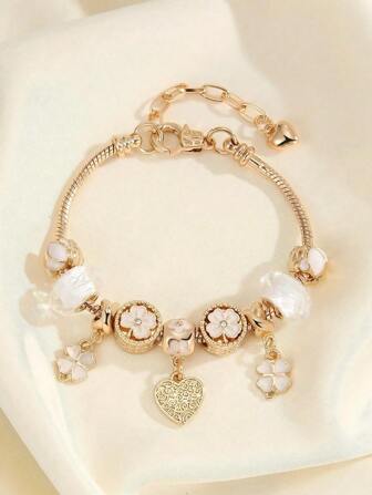 1 stuk veelzijdige minimalistische verstelbare armband met hol hart, klavertjevier en roze bloemhanger, modieuze armband voor dagelijks gebruik door meisjes