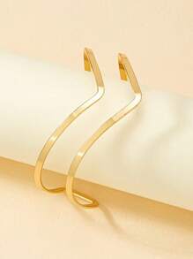 1 pièce Bracelet asymétrique en métal de mode personnalisé, minimaliste et décontracté. Bijou de corps en or géométrique pour hip-hop, punk, sexy. Convient pour le port quotidien, les vacances et les soirées des femmes.