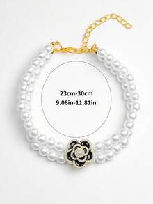 两件套宠物狗和猫用品，适用于小型犬和幼犬、泰迪熊、贵宾犬、可爱休闲时尚薄纱裙套装，含 1 件珍珠和花朵项链和蕾丝衬衫