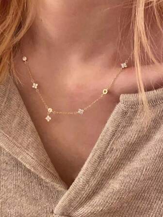 1 件女式铜镶嵌锆石四叶流苏项链，日常分层配饰礼物（四叶草吊坠数量随机）