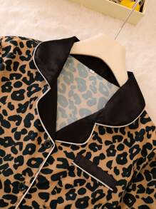 2pcs Leopard Print Pajama Set, Elegant & Sexy Lapel Button-Up Top And Long Pants, Women Sleepwear And Loungewear, Fall Clothes