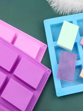 必备品：用于制作巧克力、果冻饮料和甜点的 6 格硅胶冰模；硅胶巧克力模具；硅胶果冻模具；多色冰模；彩色硅胶模具；饮料硅胶模具；不含 BPA 的硅胶。