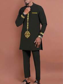 2 pièces/Set Chemise à manches longues col rond bleu Dashiki avec imprimé doré à l'ourlet et fente, pantalon taille élastique pour hommes. Ensemble chemise et pantalon décontracté pour hommes, nouveau style pour toutes les saisons, streetwear, soirée, rendez-vous, mariage, événements culturels, cérémonies traditionnelles