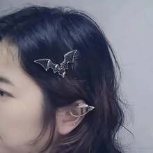 1pc Halloween Punk Style Bat Design Hairclip, Bangs Clip, Hair Accessory