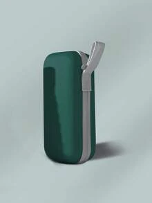 1把轻便便携雨伞，防雨防紫外线，配有收纳袋，方便携带。