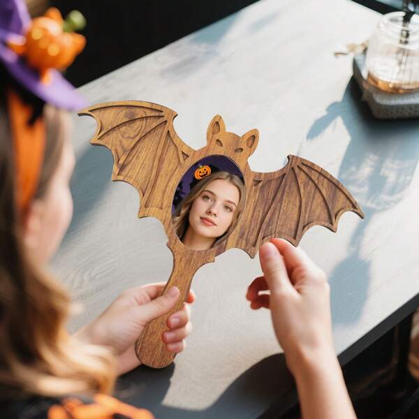 1 Peça Espelho de Maquiagem de Halloween de 13 * 10,4 polegadas, Objeto de Cena para Fotos de Halloween, Espelho de Maquiagem de Morcego de Madeira para Segurar na Mão, Espelho de Mão em Formato de Morcego para Halloween, Espelho para Retoques de Maquiagem, Adequado para Sala de Estar, Quarto, Banheiro, Corredor, Decoração de Casa para Halloween, Decoração de Festa de Halloween, Presente de Halloween - Espelho