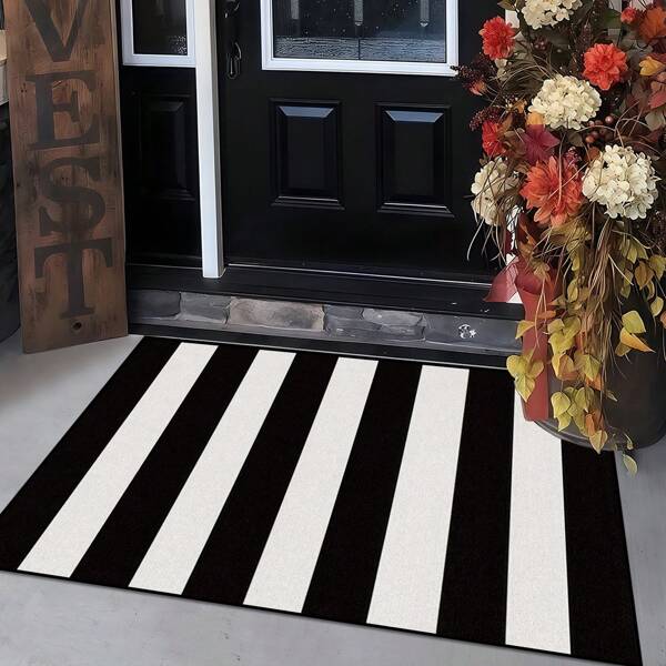 1pc Minimalist Black & White Vertical Striped Print Welcome Mat, Super Dense Short Plush Fabric, 1000g/㎡, Suitable For Indoor & Outdoor, Home, Kitchen, Bedroom, Entryway, Machine Washable, Daily Use Doormat, Fashionable Home Decor, Housewarming Gift Bathroom Kitchen Decor Kitchen Rug