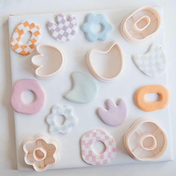 Creative Irregular Donut Flower Shape Clay Cutter Soft Pottery Earrings DIY Mold Jewelry Earring Mold Clay Cutting Mold Handmade Tool
