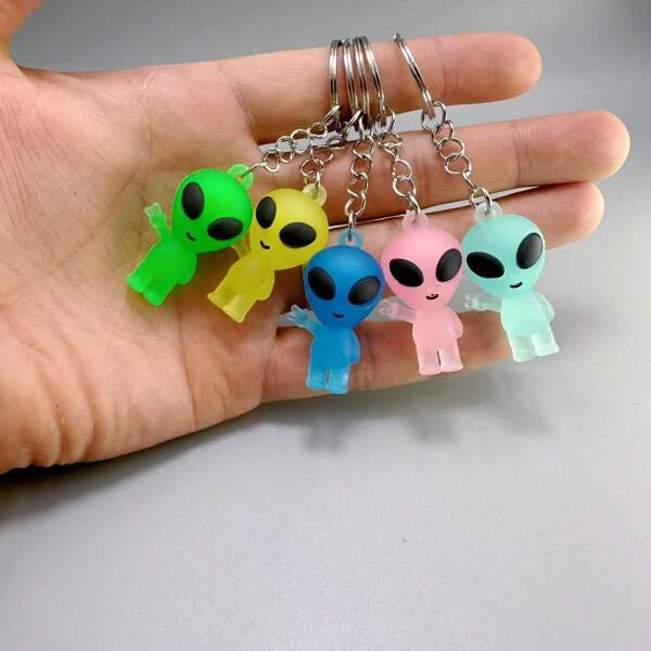 1pc Multi-Color Creative Cartoon Alien Keychain Pendant Accessory, Car Key Chain & Bag Charm, Valentine's Day Gift Car Accessories School Cute Goth Y2k