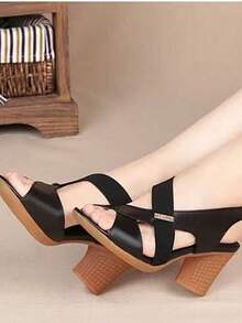 2 pares de sandalias romanas de mujer con punta abierta, nuevas llegadas de primavera/verano, con punta descubierta, correa con hebilla y tacón grueso - Fondo de piña negra - Ver 2