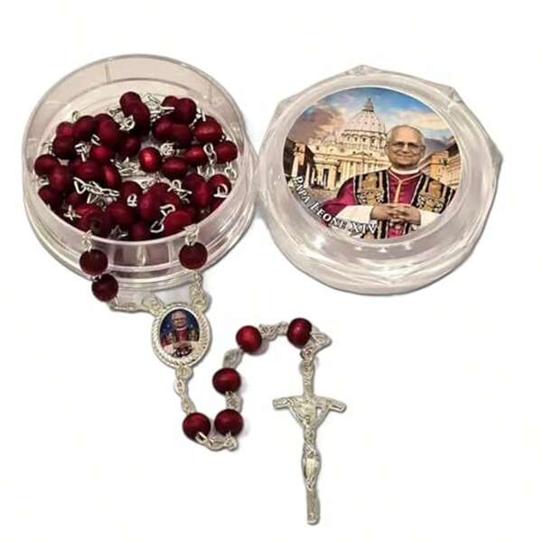 [ 1PC Aromatherapy Wooden Prayer Bead Gift ] Handmade Wooden 59 Catholic Prayer Beads, Pope Leo XIV Red Rose Petal Scented Prayer Beads, The First Pope Of The United States In 2025, 6mm Prayer Bead Cross Necklace, Vatican Leo XIV In Rome, Italy, Baptism And Communion Party Gift