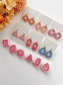 1/6pcs Geometric Shaped Soft Clay Molds, Retro Embossing Set, Polymer Clay Cutter, Clay Earring Cutter, Polymer Clay Earring Making Tools, Clay Jewelry Making Kit, Clay Earring Molds, PLA Material, DIY Earring Gift - Pink - View 3