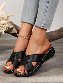 Women's Elegant Wedge Sandals, Criss-Cross Strap Outdoor Sandals, Fashion & Comfortable, Elegant Casual, Suitable For Beach Wear, Wedge Thick Bottom Sandals, Plus Size Available - Black - View 4