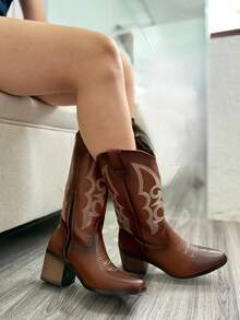 botas vaqueras, moda vaquera, botas estilo occidental, lo mas nuevo, estilo vaquero, botas rojas, botas cafe, botas negras, botas con tacon, , sensacion bohemia, estilo vintage, estilo cowgirl, botas otoño invierno, con tacon - Camel - Ver 2