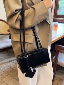 小巧时尚简约百搭单肩包，小众设计，休闲复古风，流行腋下包，精致优雅纯色女士小方包，搭配同色系小零钱包，上班逛街都适用 - 黑色 - 查看 4