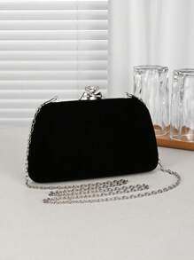 Retro Velvet Evening Clutch, Fashionable & Elegant Ladies Handbag With Metal Chain Strap - Suitable For Parties, Romantic Weddings, Casual And Formal Occasions, Ideal Gift For Women, Valentine's Day