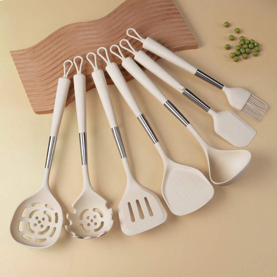 Turners & Spatulas - Noodle Spoon - View 1