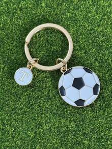 1 个足球形钥匙扣，合金材质，油滴效果，初始设计，是送给朋友、男朋友、篮球俱乐部活动、体育活动、情人节、汽车配件、包包挂件、学校用品的理想礼物