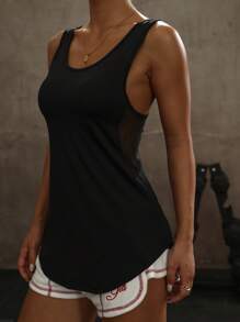 Top deportivo de corte sólido con espalda calada, top de entrenamiento, top de juegos