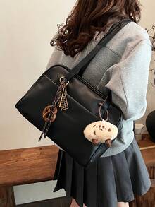 Hatastic 1个女士复古PU皮手提包，JK学院风女学生手提包，带娃娃吊坠，大容量单肩包，复古时尚设计，拉链封口，适合女性/学生/女学生通勤、购物、旅行、音乐节等场合，也是馈赠佳品。 - 黑色 - 查看 6
