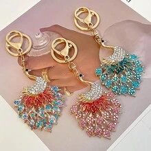 1 PC Colorful Luxurious Rhinestone Peacock Car Keychain Women's Bag Accessory Keychain Pendant - 粉色 - 查看 2