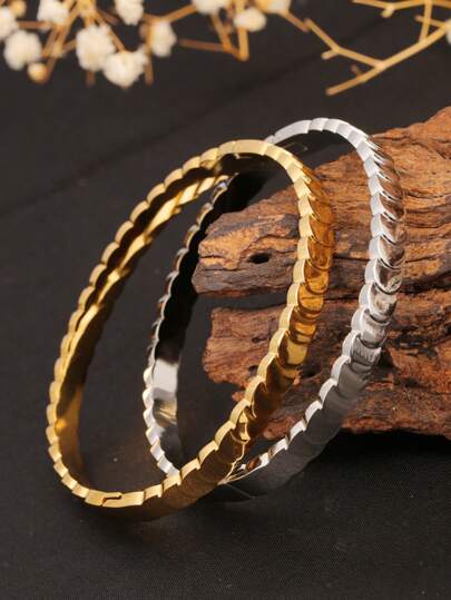 1pc Stainless Steel 18K Gold Plated Glossy Fish Scale Disc Hinged Bangle Bracelet, Fashionable & Versatile Unisex Design, Suitable For Daily Wear, Fit For Gift