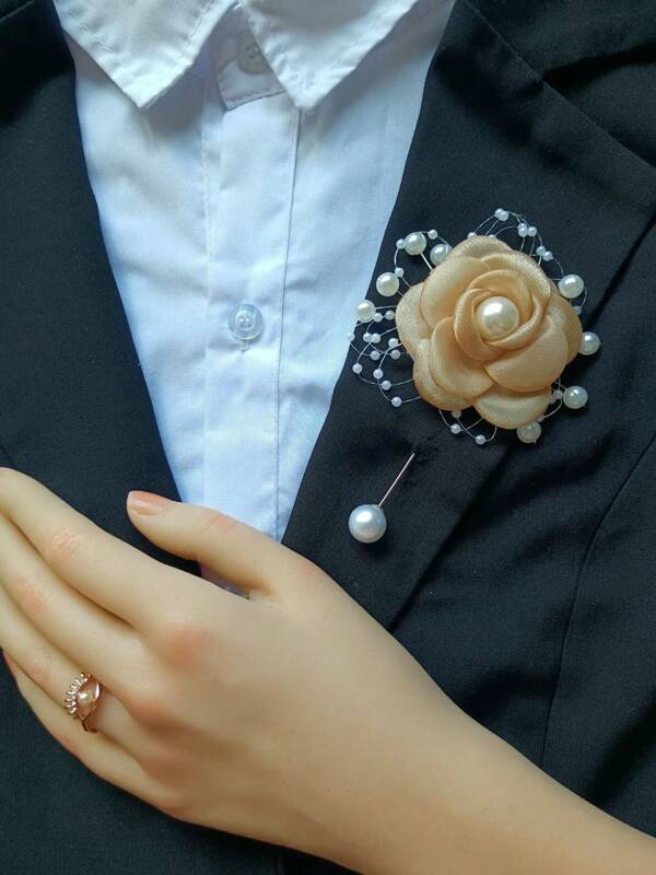 1 Pc Hard Thread Champagne Camellia Unisex Brooch, Rose Wedding Groom/Bride/Bridesmaid/Groomsman Boutonniere
