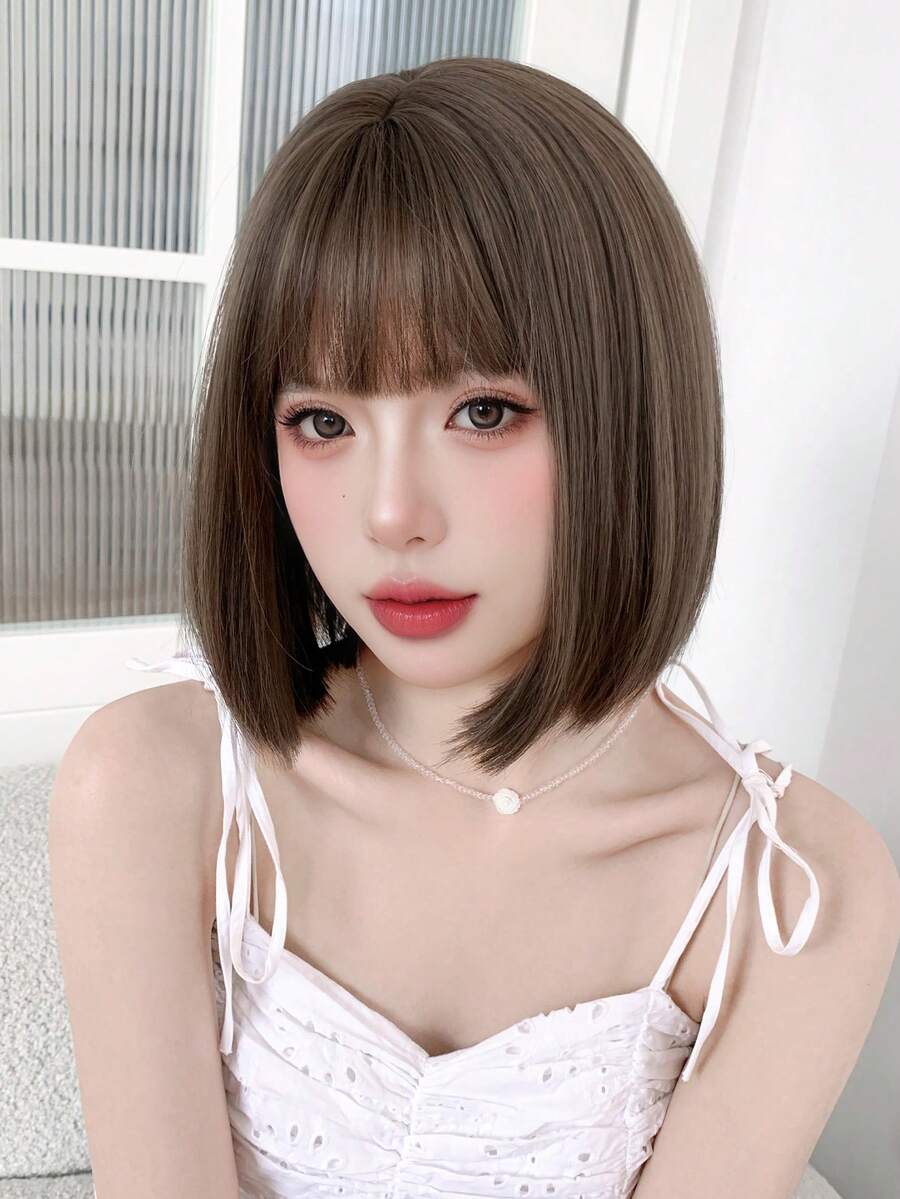 女士棕色鲍勃假发 12 英寸短卷发带刘海假发，合成耐热纤维发丝，深棕色卷发假发，适合女孩上学日常使用 - 棕色 - 查看 1