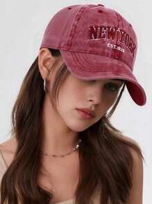 1 pezzo Cappellino da baseball vintage lavato rosso - Ricamato "NEW YORK EST.1625", stile vintage unisex, cappelli per la stagione del ritorno a scuola degli studenti, regolabile per uscite casual e viaggi