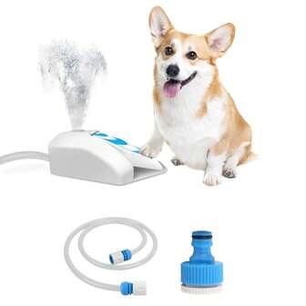 Pet Puzzle Toys, Outdoor Water Spray Toys,Interactive Paw Pedal Design Dog Water Fountain Pet-Self-Waterers Dog Water Feeder Garden Outdoor,Outdoor Dog Water Dispenser, Foot Operated Pet Water Dispenser, Dog Sprinkler Paw Activation Garden Dog Water Dispenser Outdoor, Providing Fresh Water, Summer Dog Outdoor Play Water Toy, Dog Fountain Toy