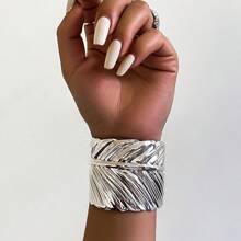 1pc Vintage Hieroglyphic Floral Pattern Bangle Bracelet, Unique Arm Cuff