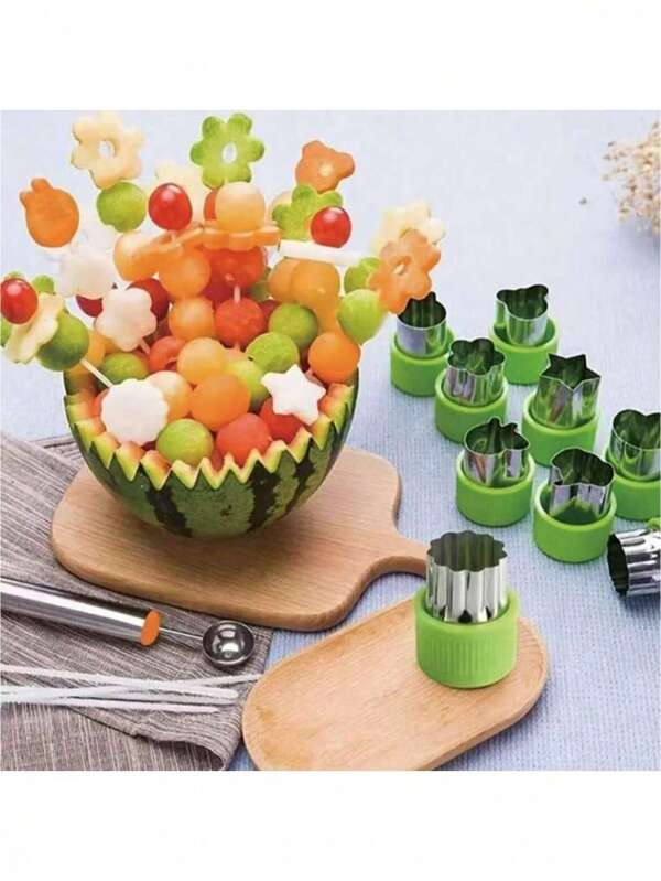 12pcs Vegetable Cutter Set, Stainless Steel Cookie Cutters, Fruit Stamps, Chocolate Cutter, Cake Decorators, Salad Maker, Baking Tools, Kitchen Gadgets, Cookware Accessories (1pc Ejector Rod Included Per Set)