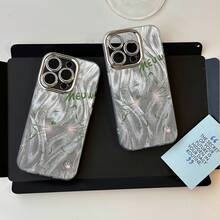 Funda para teléfono Funda elegante para teléfono (1 unidad) compatible con varios modelos, incluyendo 11, XS, 12, 13, 14, 15 y 16. Diseño adorable confeccionado en lana fina con bordes suaves, degradados, perforaciones modernas y agarre antideslizante. Ideal para parejas. - Blanco - Ver 5