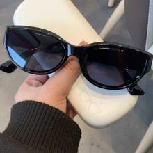 1 unisex ovaler Kunststoffrahmen Mode Brille, klassischer Boho-Stil, geeignet für Party, Sport, Ausflüge, Festivals, Reisen, Strand, Fahren, Straße, Urlaub, Sport, Angeln, Outdoor-Aktivitäten, Streetstyle Accessoires