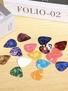 6 件装吉他拨片，0.5 毫米多色赛璐珞拨片，适用于贝斯、电声吉他、尤克里里，颜色随机，节日礼物