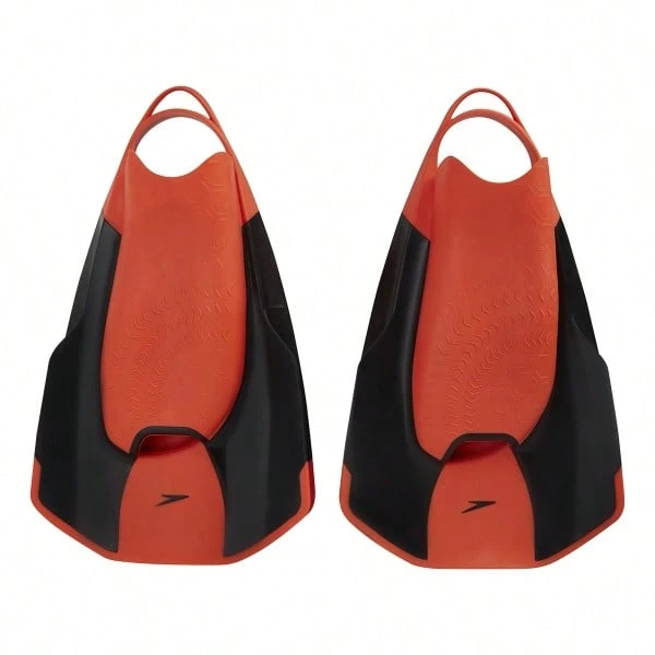 Speedo Fastskin Kickfin – 流體動力學和靈敏反應設計，可在高強度訓練中提供最大推力。 ✅ 24/72 小時送貨至西班牙本土。 - 黑色和紅色 - 查看 1