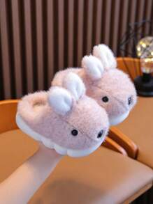 A Pair Of Cute Cartoon Rabbit Children's Autumn And Winter Plush Slippers For Indoor And Outdoor Leisure, Comfortable And Non Slip Soft Bottom Home Slippers
