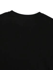 Camiseta de algodón cuello redondo con texto en dos líneas, letra arqueada superior, tela suave, prenda básica estilo universitario americano - Negro - Ver 3