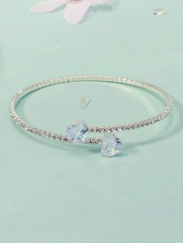 1 Stück minimalistische Hochzeits-Armband für Damen, modische Kristall-Strass Herz-förmige Armreif