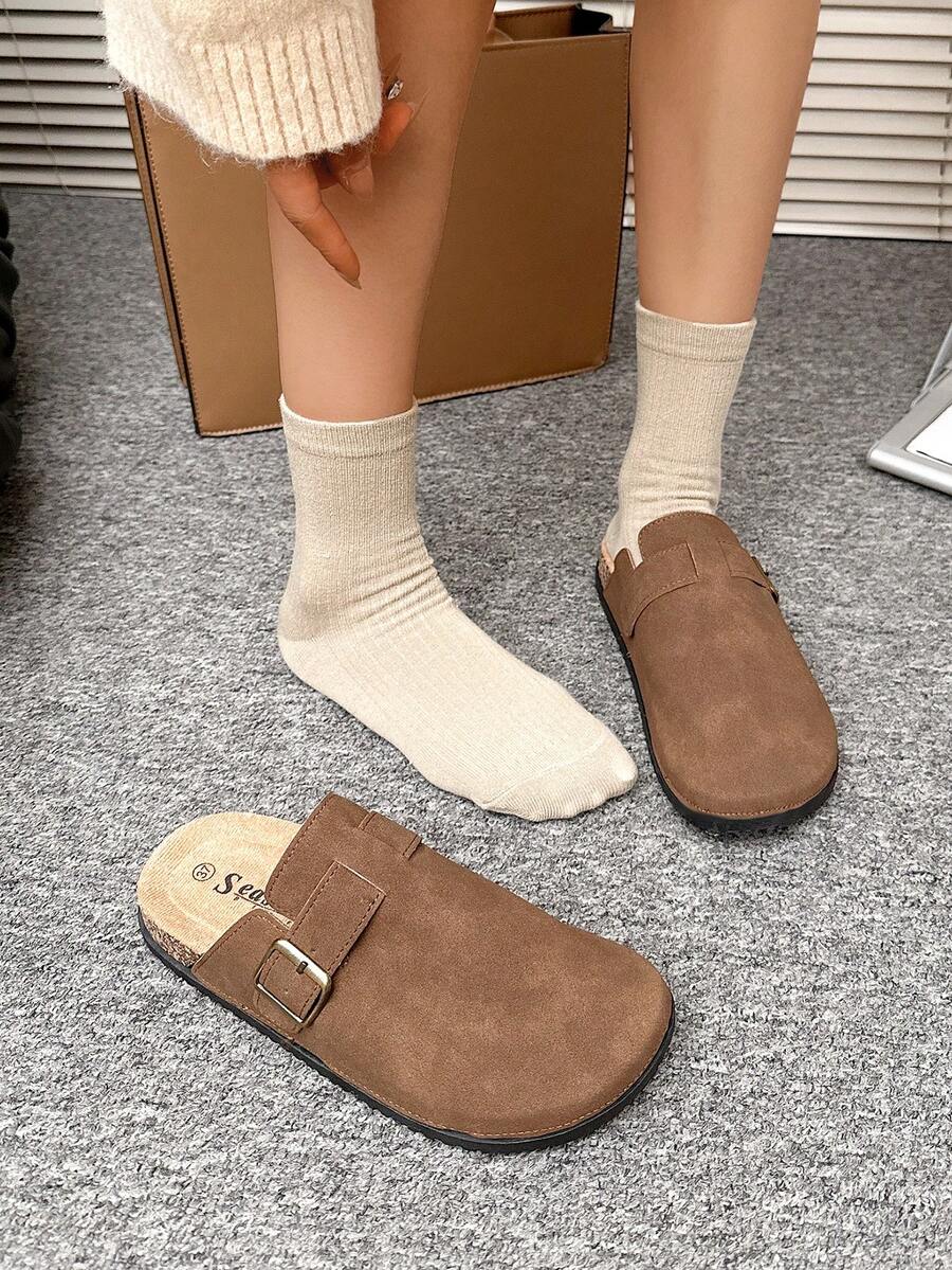 Solecia 女士休闲日常平底拖鞋，适合春假和复活节的春季鞋，基本款学院风/朋克风扣带拖鞋 - 棕色 - 查看 1