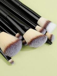 12/13/16 Pcs Professional Eye Makeup Brush Set, Synthetic Hair, Suitable For Foundation, Eyeliner, Eyeshadow And Lip Makeup, Includes Foundation, Concealer, Blush And Eyeshadow Brushes. Set Contains Makeup Brushes, Makeup Brush Set, Makeup Brush Set, Complete Makeup Brush Set, Makeup Brush Set, Complete Makeup Tool Set, Makeup Brush Set, Makeup Brush Set, Makeup Gift Set. - Black - View 6