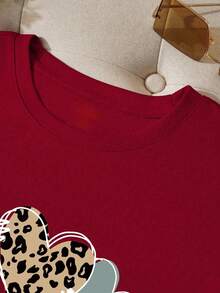 Camiseta gráfica con motivo de corazón y letra para mujer - Burdeos - Ver 5