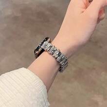 1 件非对称金属表带兼容 表带 42 毫米 38 毫米 40 毫米 41 毫米 44 毫米 45 毫米 46 毫米 49 毫米时尚智能手表替换 表带适用于 Series Ultra2 Ultra SE2 SE 10 9 8 7 6 5 4 3 2 1 男女款